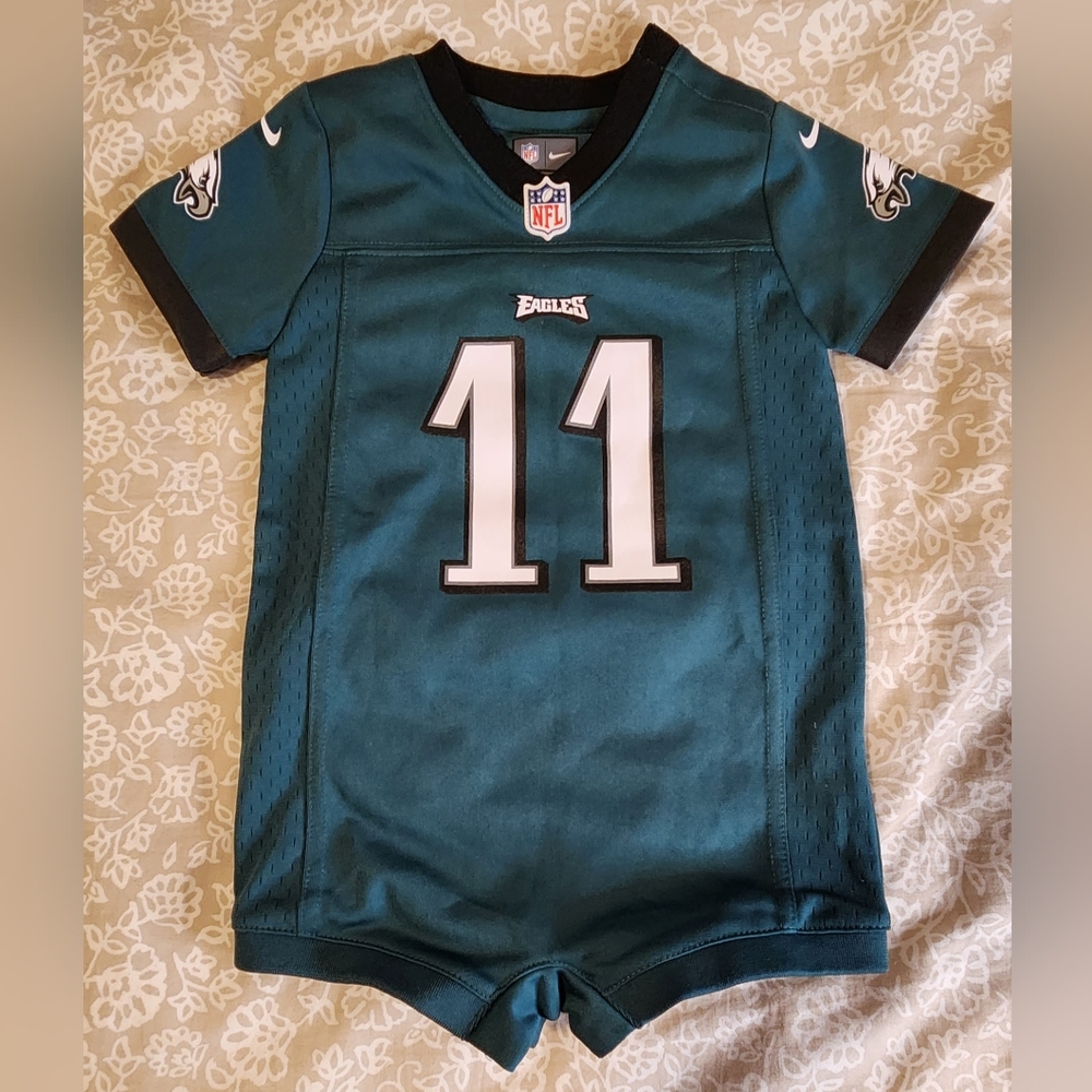 - Eagles Adorable NWOT Wentz baby romper, jersey material. 12 mnts
